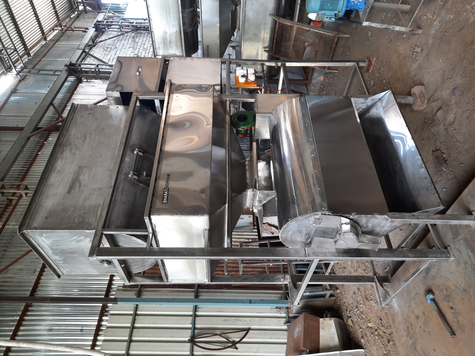 Detergent Powder Plant - Stainless Steel, 100 Kgs Batch Capacity | Semi-automatic, Reduces Labour By 50%, Enhances 25% Productivity