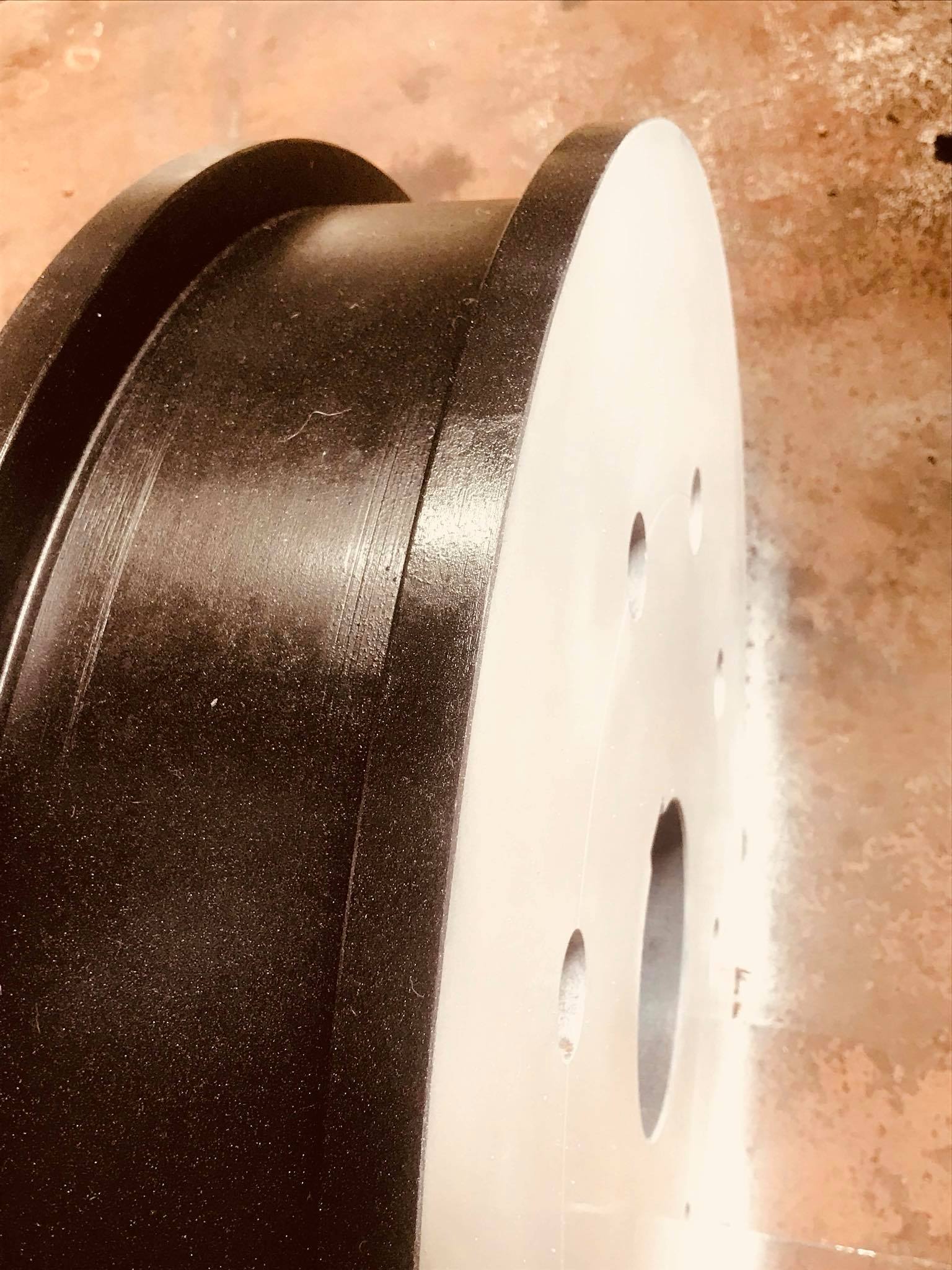 White 400 Kg Crane Wheel