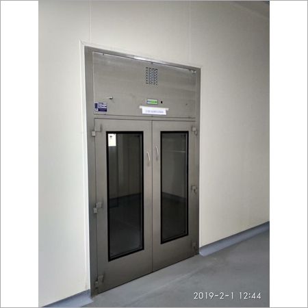 Dynamic Pass Box - Stainless Steel, Customizable Dimensions | Interlocking Doors, Motorized Blower, UV Light, LED Indicator, Designed for Pharmaceutical and Healthcare Use