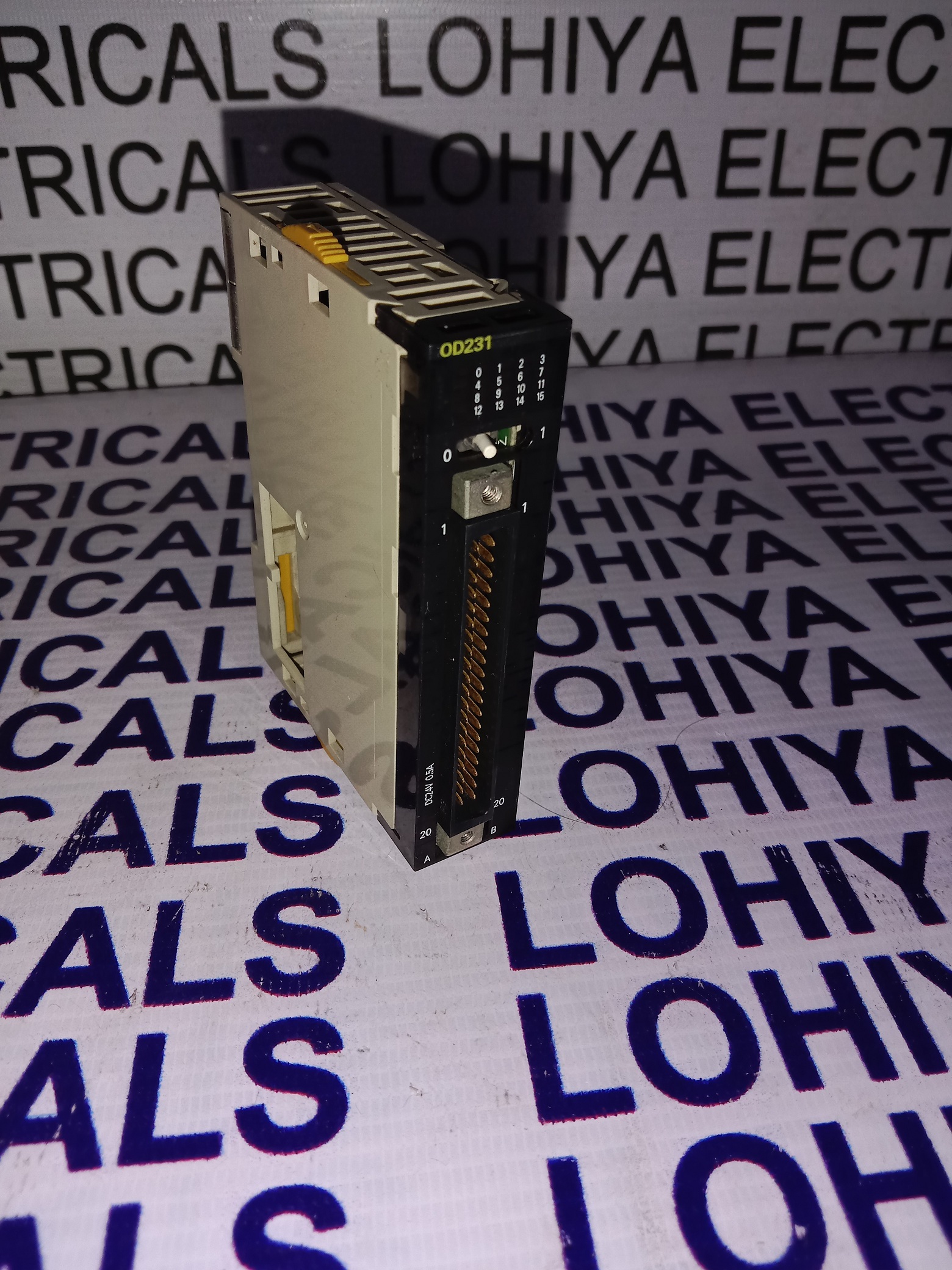 Omron Output Module Cj1w-0d231