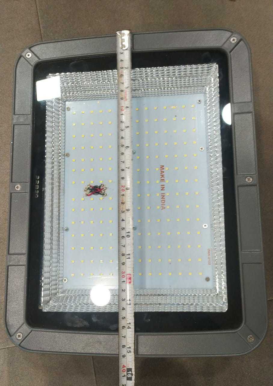 Natural White 100w Flood Light