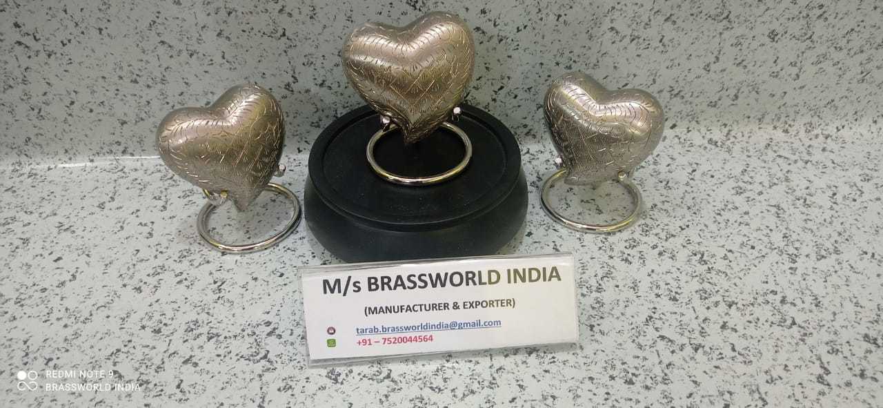 Brass Full Engraved Heart Cremation Urn Funeral Supplies