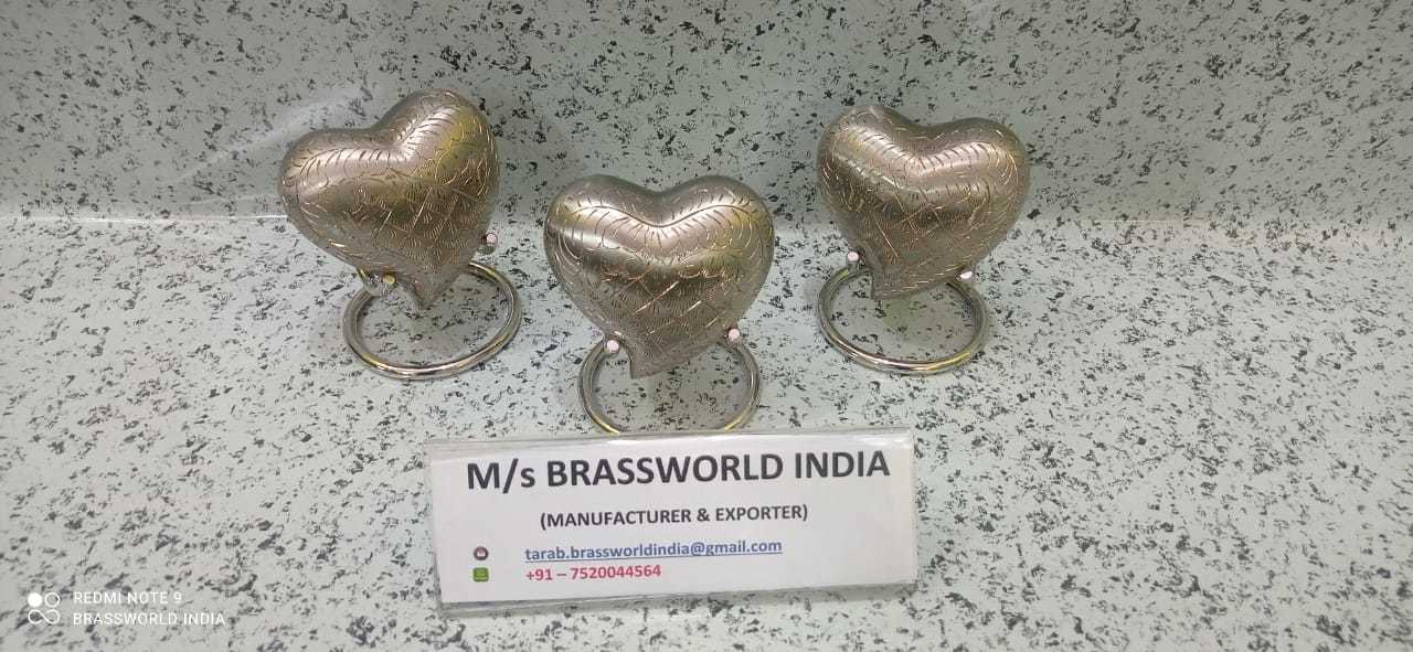 Brass Full Engraved Heart Cremation Urn Funeral Supplies