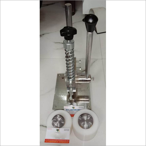 LED Bulb Tikki Fitting Machine