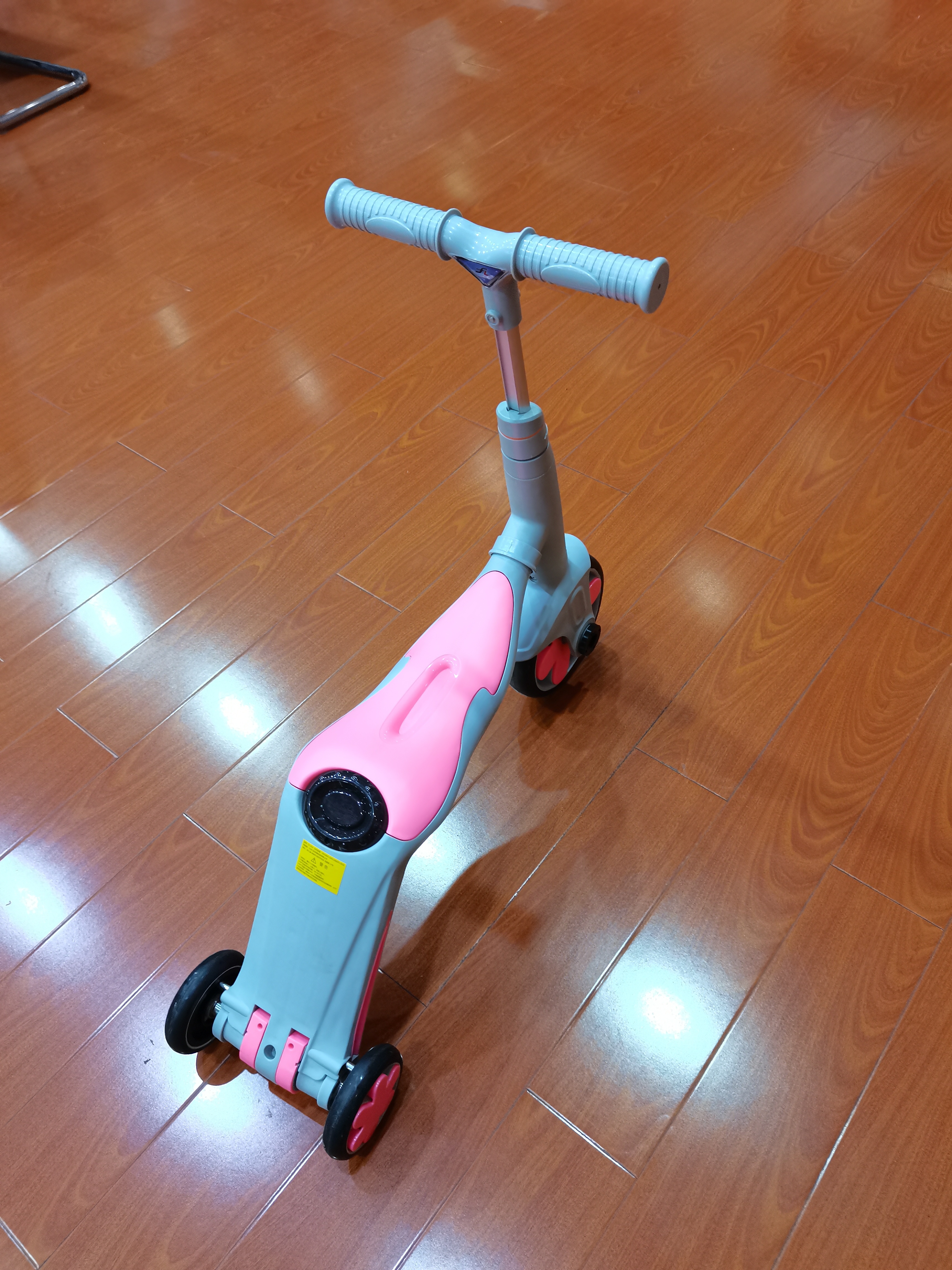 Fl-968 Scooter