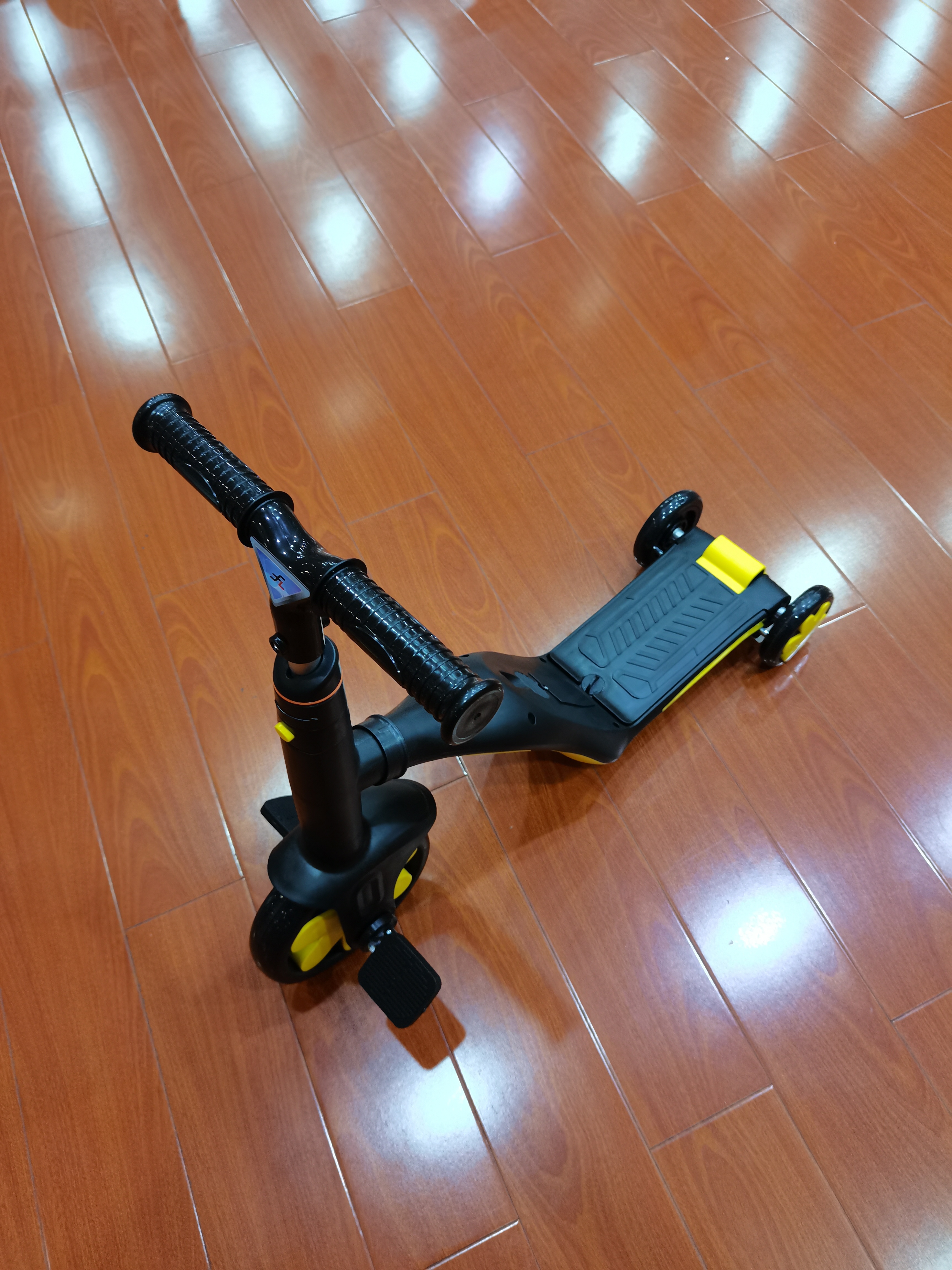 Fl-968 Scooter