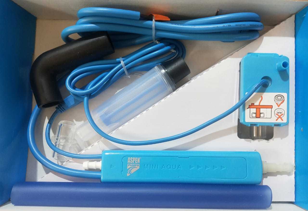 Mini Aqua Condensate Pump - Color: Blue