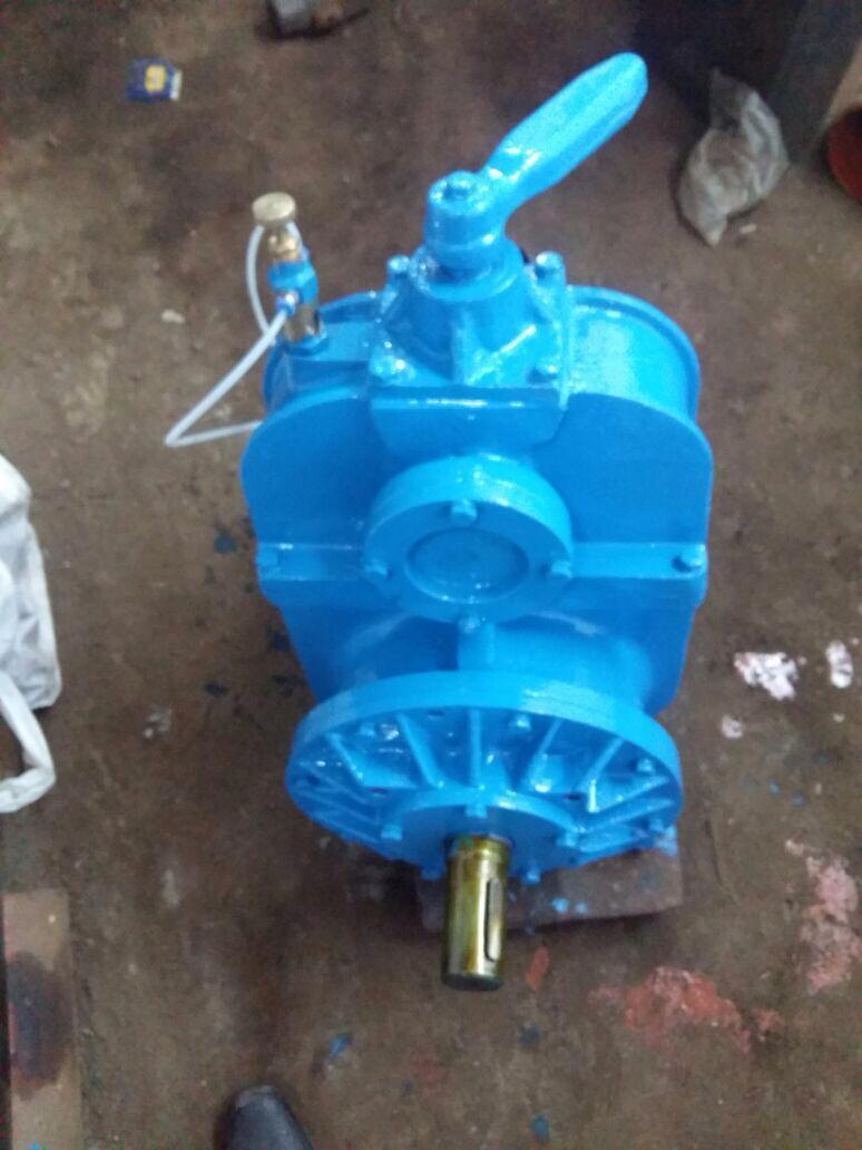 Vacuum Pump - Cast Iron, 400x600x300 Mm, Red | Compact Size, Durable Design, Easy Maintenance, Efficient Pumping, High Suction, Reliable Operation