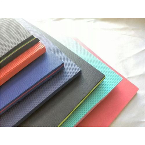 Rubber Sheet - Nitrile & EPDM Material, 1/4 Inch Thickness, Chemical & Oil Resistant, Flexible Design for Spill Containment