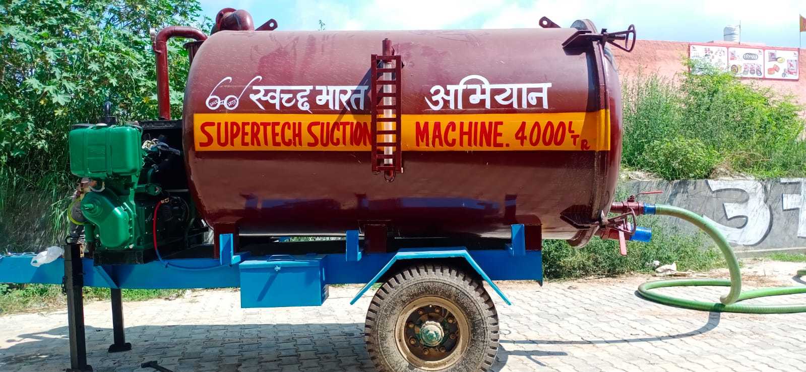 Automatic Sewer Jetting Machine Capacity: 100000 Liter/day