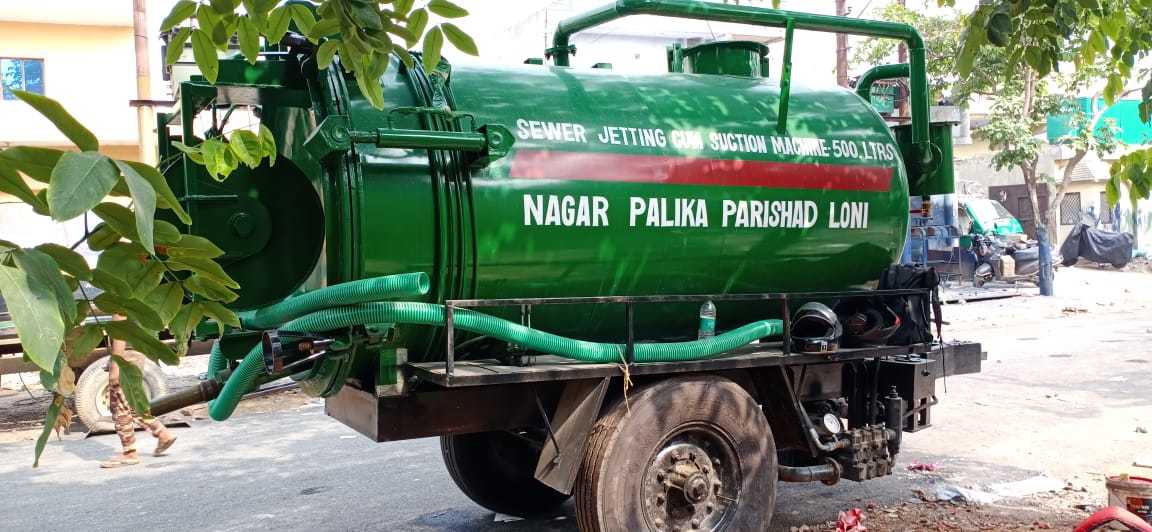 Automatic Sewer Jetting Machine Capacity: 100000 Liter/day