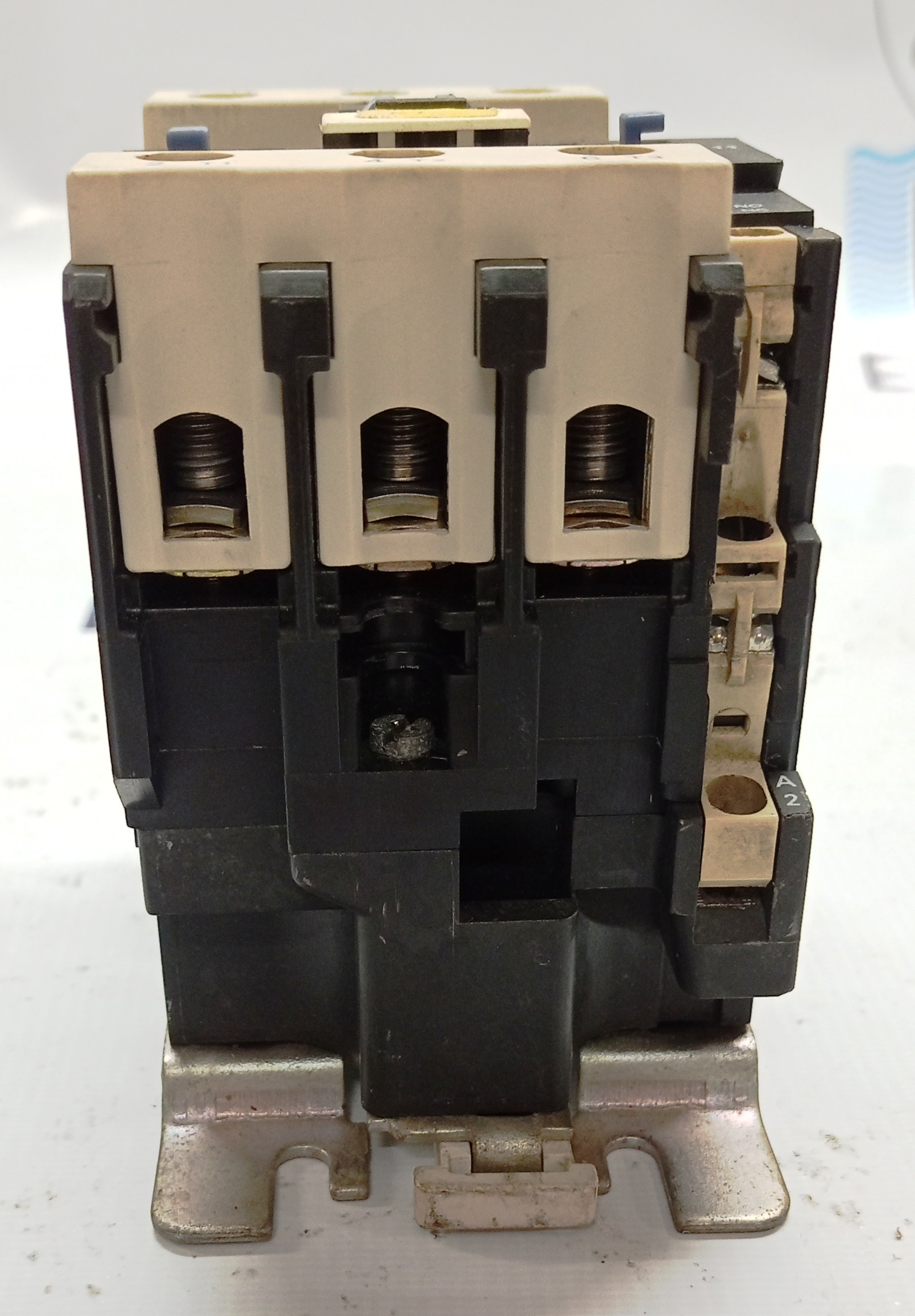 Telemecanique Lc1d4011 Contactor