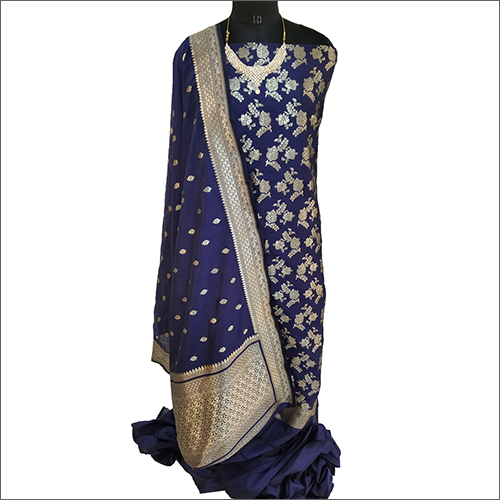 महिलाओं के लिए गोल्डन नेवी ब्लू बनारसी सूट
