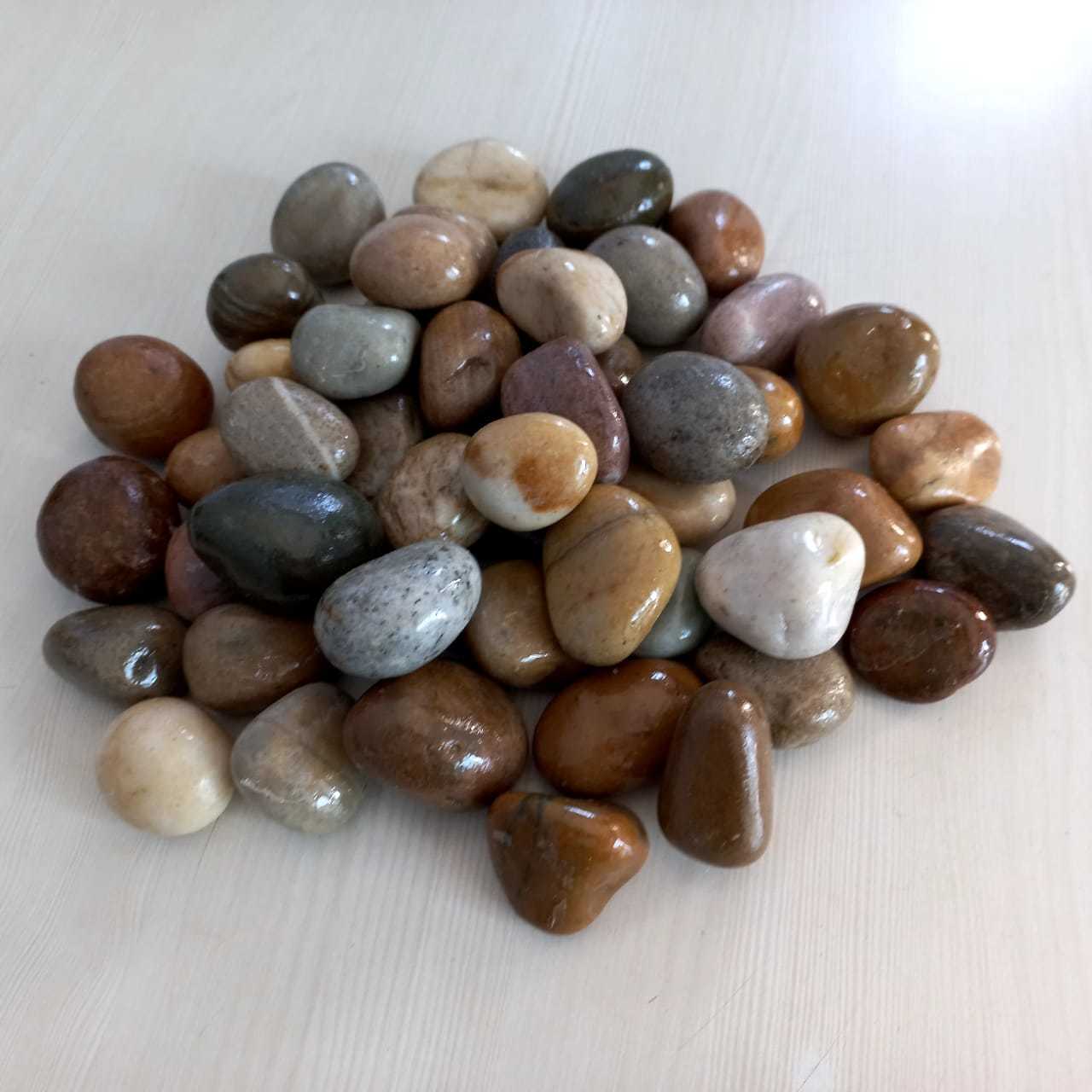 Natural Mix Color Supper Round High Glossy Mirror Polished Pebbles Landscape Architectural Design Use Fountain Solid Surface
