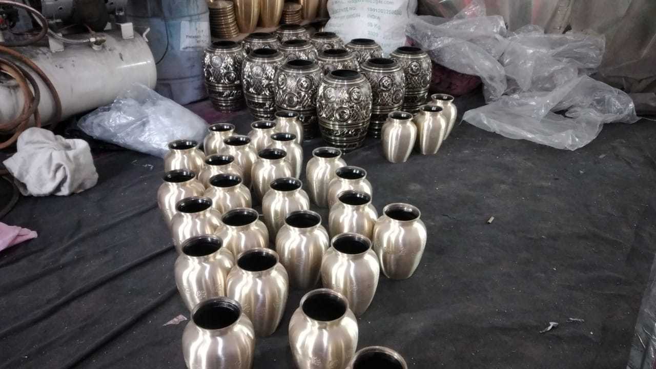 Cremation Urn Manufacturing Unit Of Brassworld India