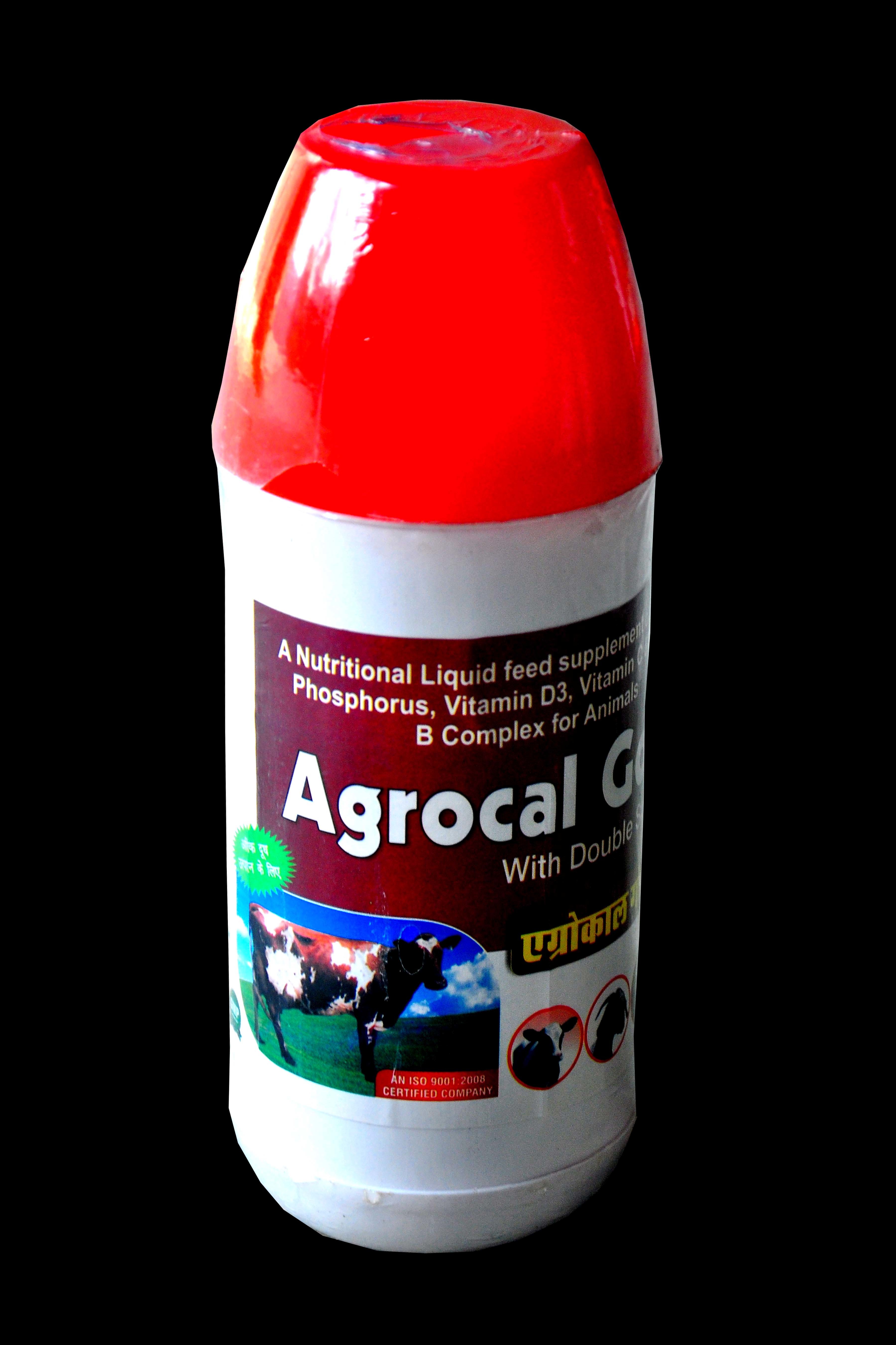 Agrocal Gold - Liquid Calcium Supplement For Animals - Erythrocine Color, Sweet Strawberry Fragrance, Enhanced With Phosphorus, Vitamin D3, Vitamin C, And Chromium, 3-year Shelf Life, Suitable For Cattle, Calves, Goats, Sheep, Pigs And Poultry