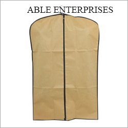 Men's Suit Cover - Customized Size, Elegant White Fabric for Optimal Suit Protection