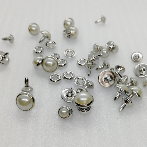 White Imitation Pearl Center Connection Design Plate Bottom Brass Rivet
