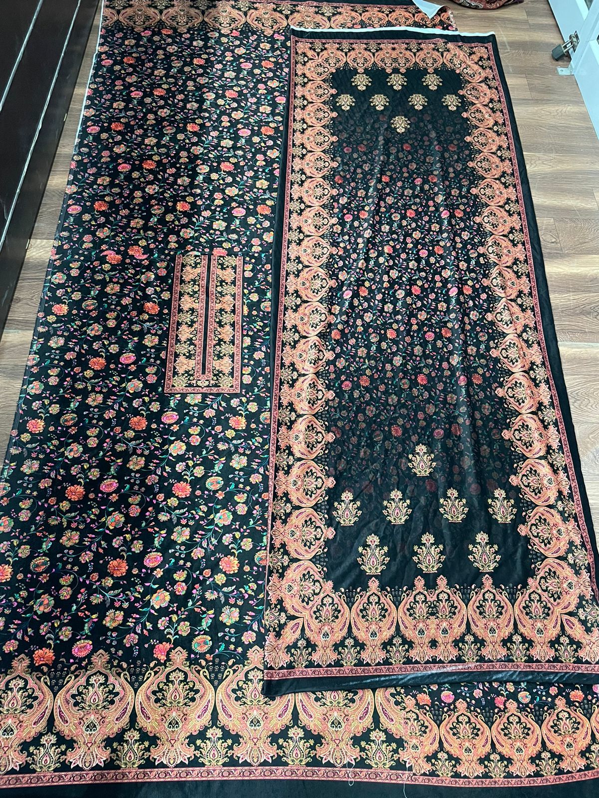 Indian Velvet Digital Suit With Print Shawl