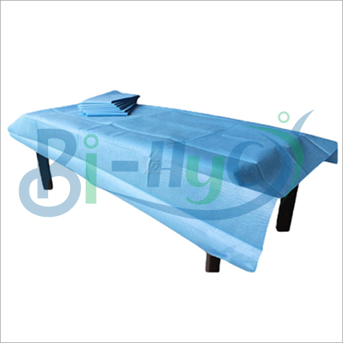 Eye Drape - Ssmms Material, 70x100 Cm Size, Medical Blue Color | Application: Hospital, Sterile: Eto, Usage: Hospital