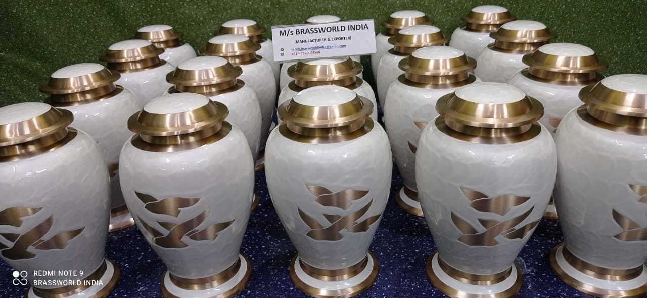Brass High Quality Cremation Urn Funeral Supplies