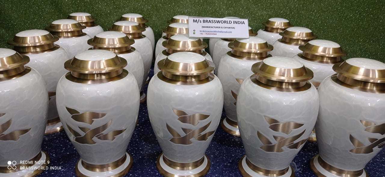 Brass High Quality Cremation Urn Funeral Supplies