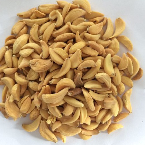 Dehydrated Garlic Flakes - Dehydrated, Premium Quality for Blended Spices and Seasonings | Versatile Uses in Cooking, Instant Premixes, and Global Export