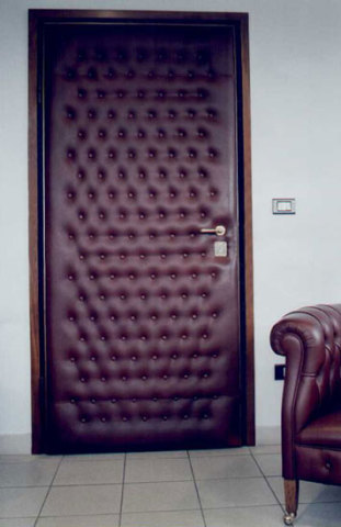 शुद्ध चमड़े का दरवाजा