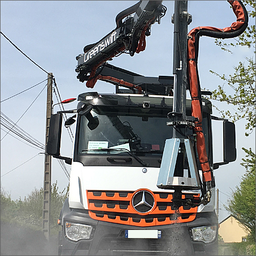 Automatic Crack Treatment Slurry Surfacing Applicator