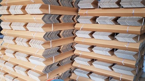 White / Brown Edge Protector With 4 Mm Thickness