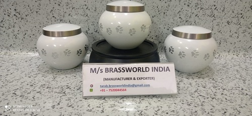 मानक गुणवत्ता पालतू शवदाह कलश अंतिम संस्कार की आपूर्ति के साथ सफेद पालतू ओडिसी