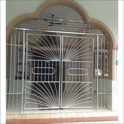 स्टील मेन गेट