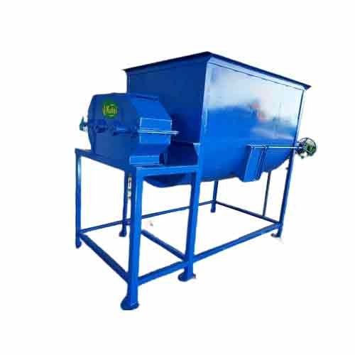 Animal Feed Making Machine Capacity: 100 & Above Kg/hr