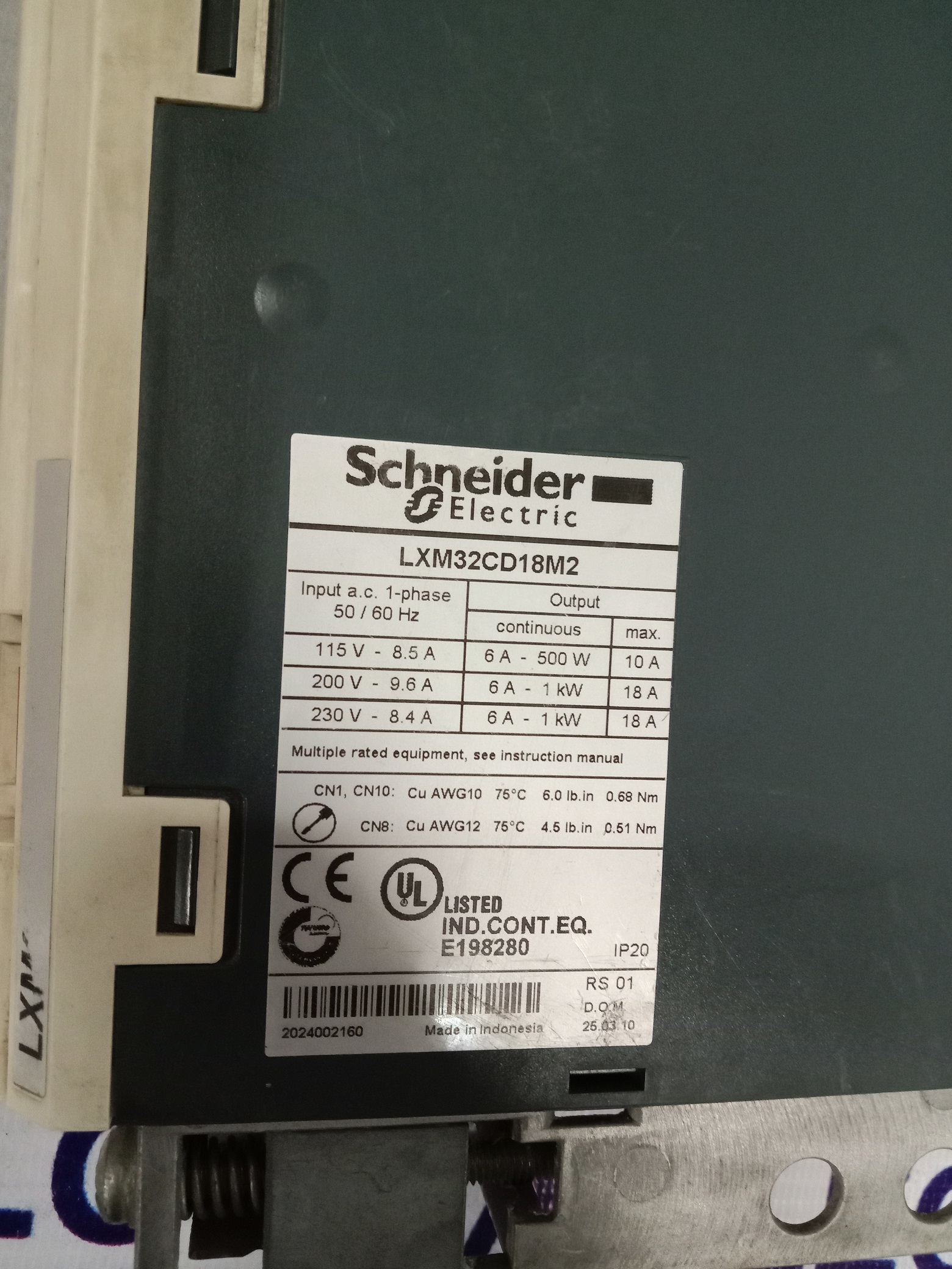 Schneider Servo Drive Lxm32cd18m2