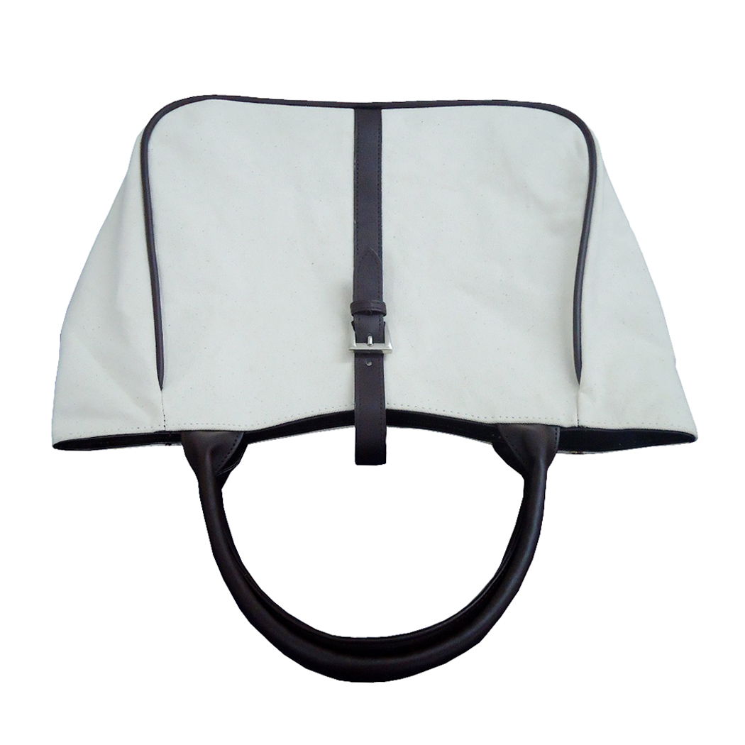 Cotton Hand Bag With Handle Capacity: 2 Kgs Kg/day