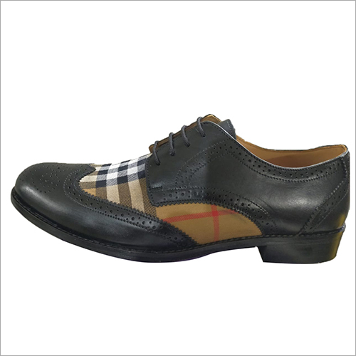 पुरुषों के सीडर काफ शूज़ की एड़ी का आकार: कम