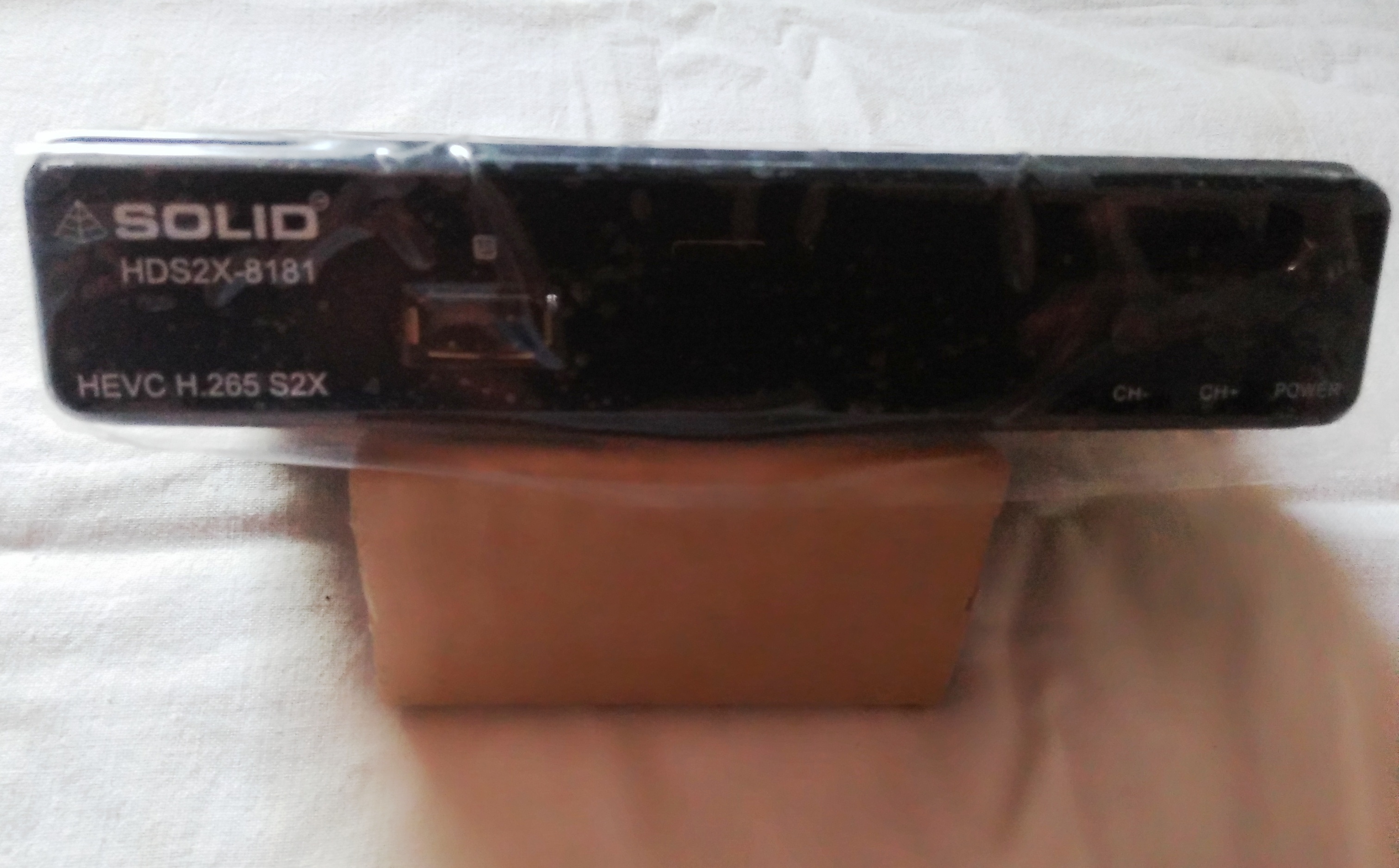 Solid Hds2x-8181 H.265 Hevc Dvb-s2x Full Hd Digital It Box / Set-top Box Application: Viewing Channels In Television