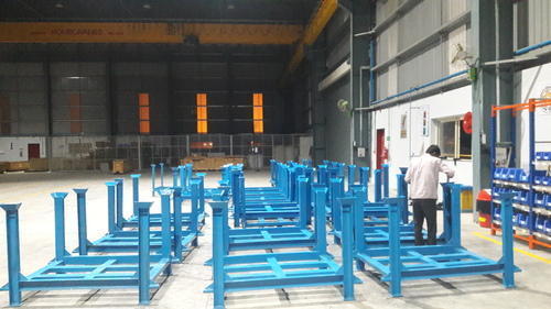 Storage Pallets - Heavy-duty Plastic, 48x40 Inches , Weather-resistant And Stackable Design
