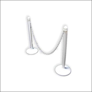 Barricade Stand - Metal & Chain, 900 mm Height, 200 mm Base Diameter, 1.5 m Chain Length, 2 kg Weight | Powder Coated Finish for Crowd Management & Queue Lines