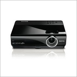 BenQ MP670 DLP प्रोजेक्टर