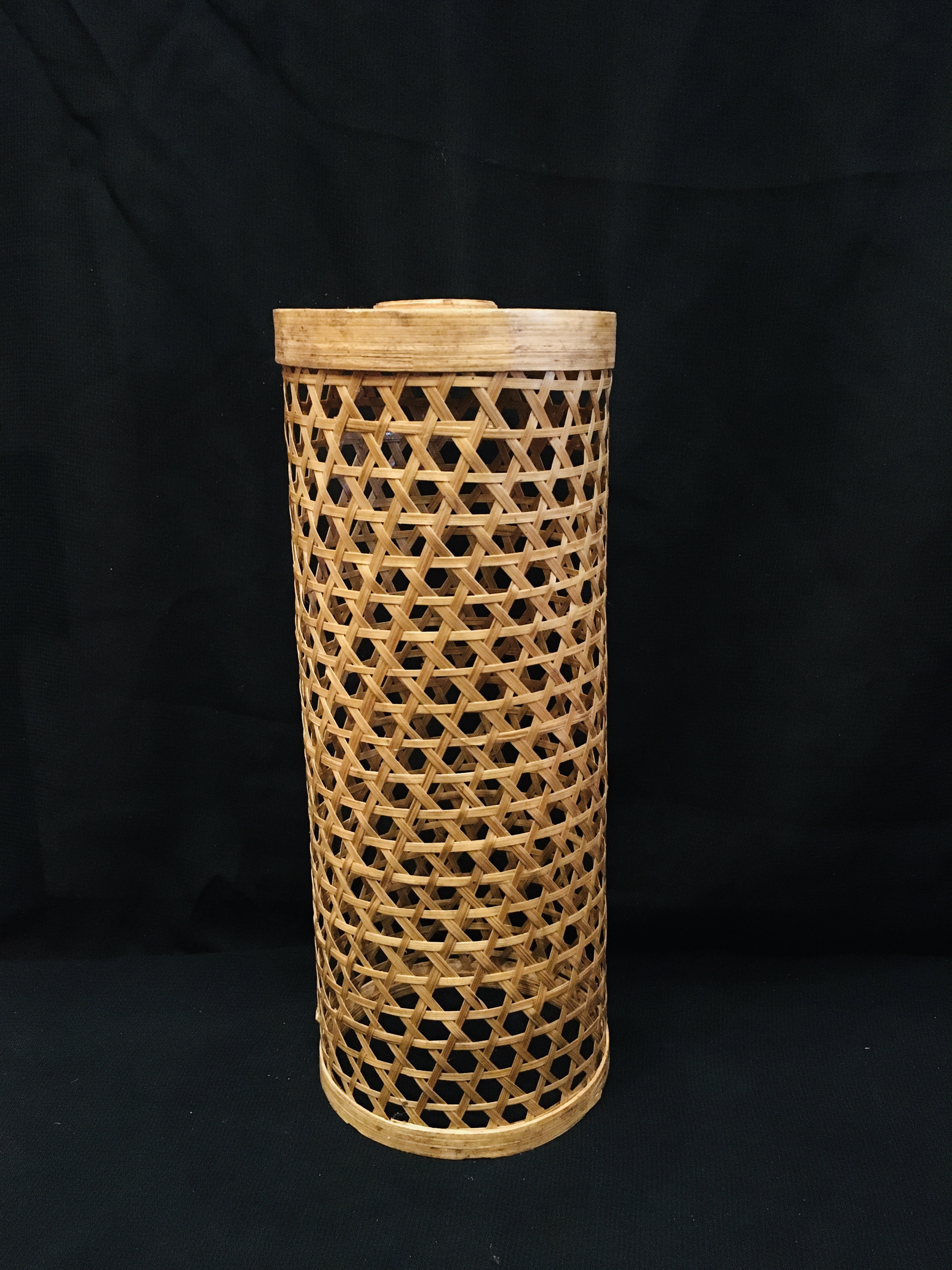 Lampshade Cylindrical Net Type(m) - Bamboo, Medium Size, Wooden Color | Antique Style, Polished Surface Finish, Handicrafts Design