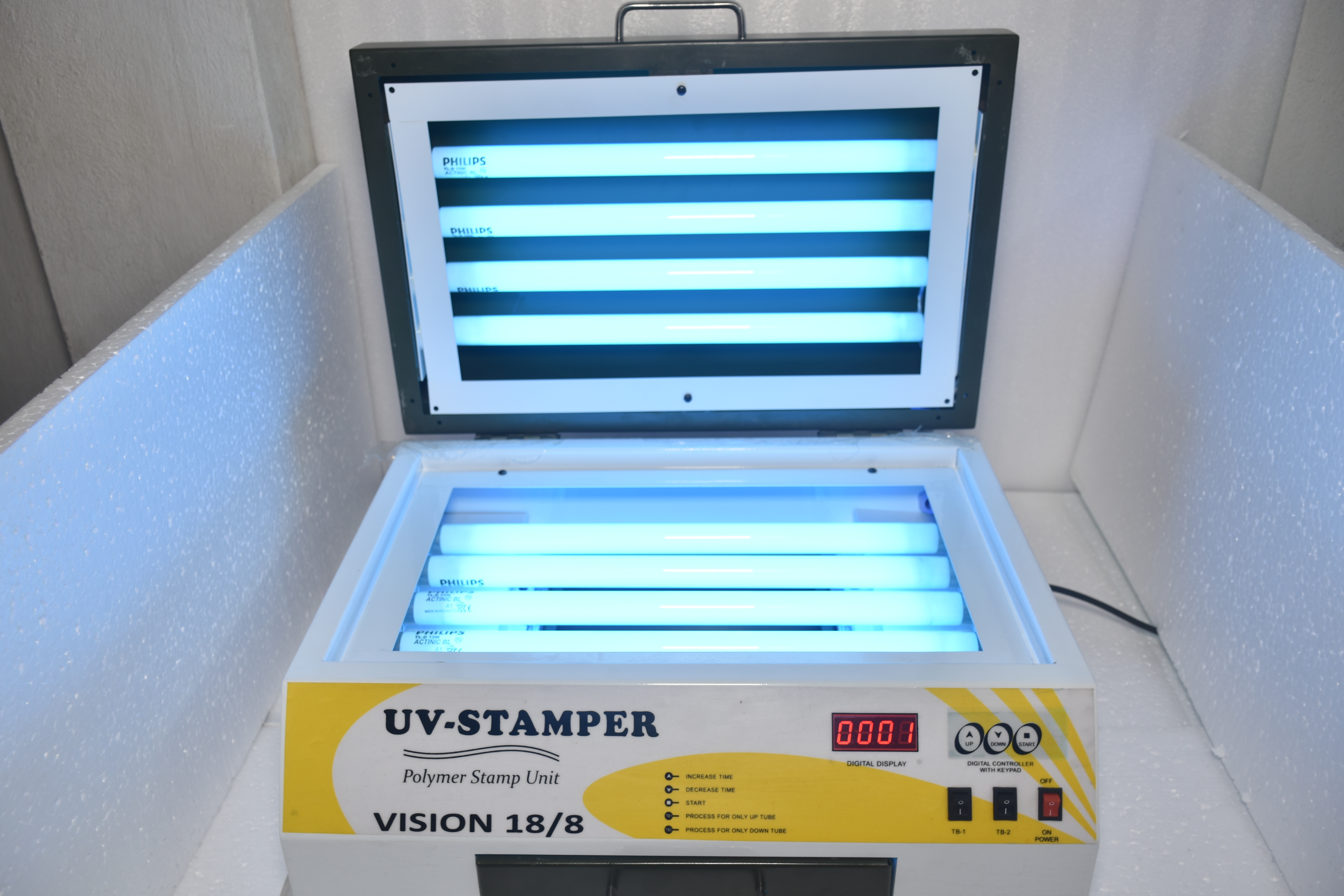 White Color With Shockproof Body Uv Stamper (Vision 18/8)