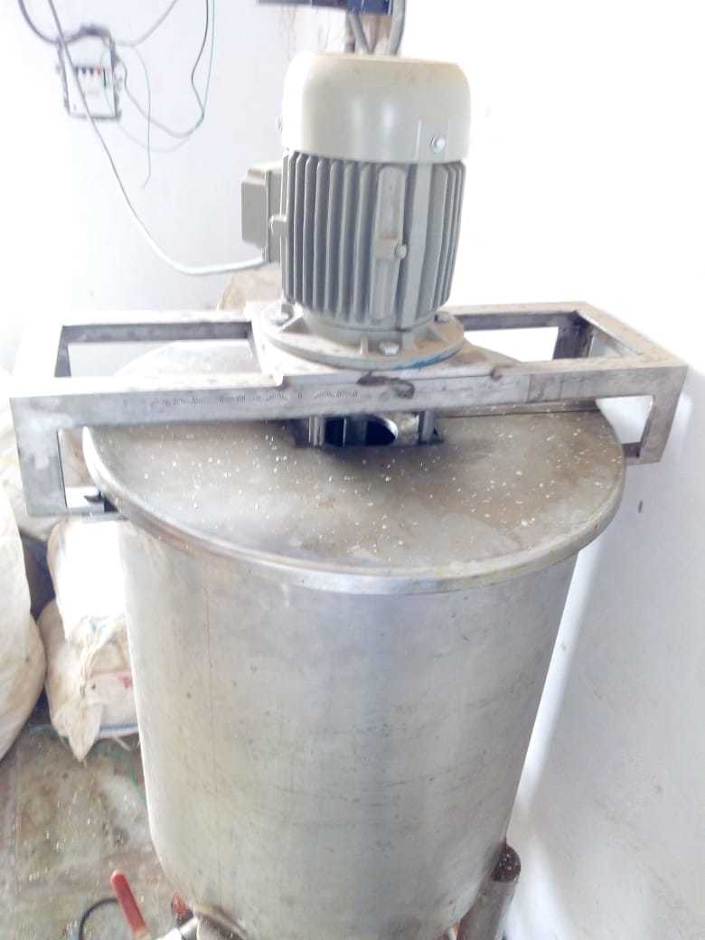 Industrial Liquid Mixing Stirrer - Automatic Grade: Manual