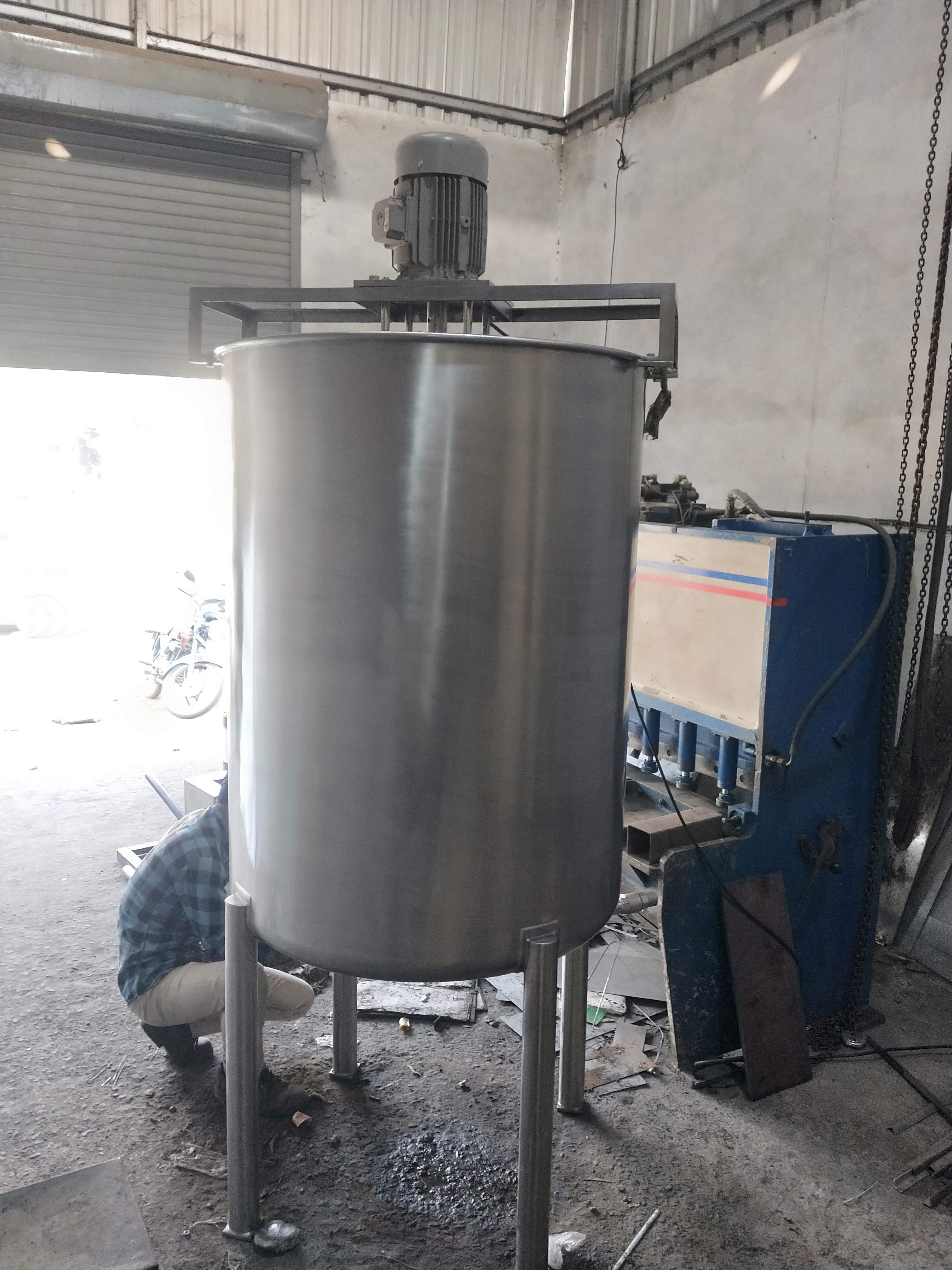 Industrial Liquid Mixing Stirrer - Automatic Grade: Manual