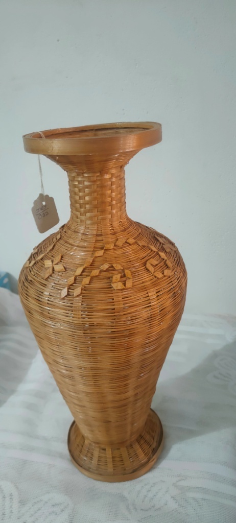 Flower Vase Kudam (B) - Bamboo Material | Handmade Natural Craft Unique Eco-friendly Design Elegant Decorative Piece For Home Decor