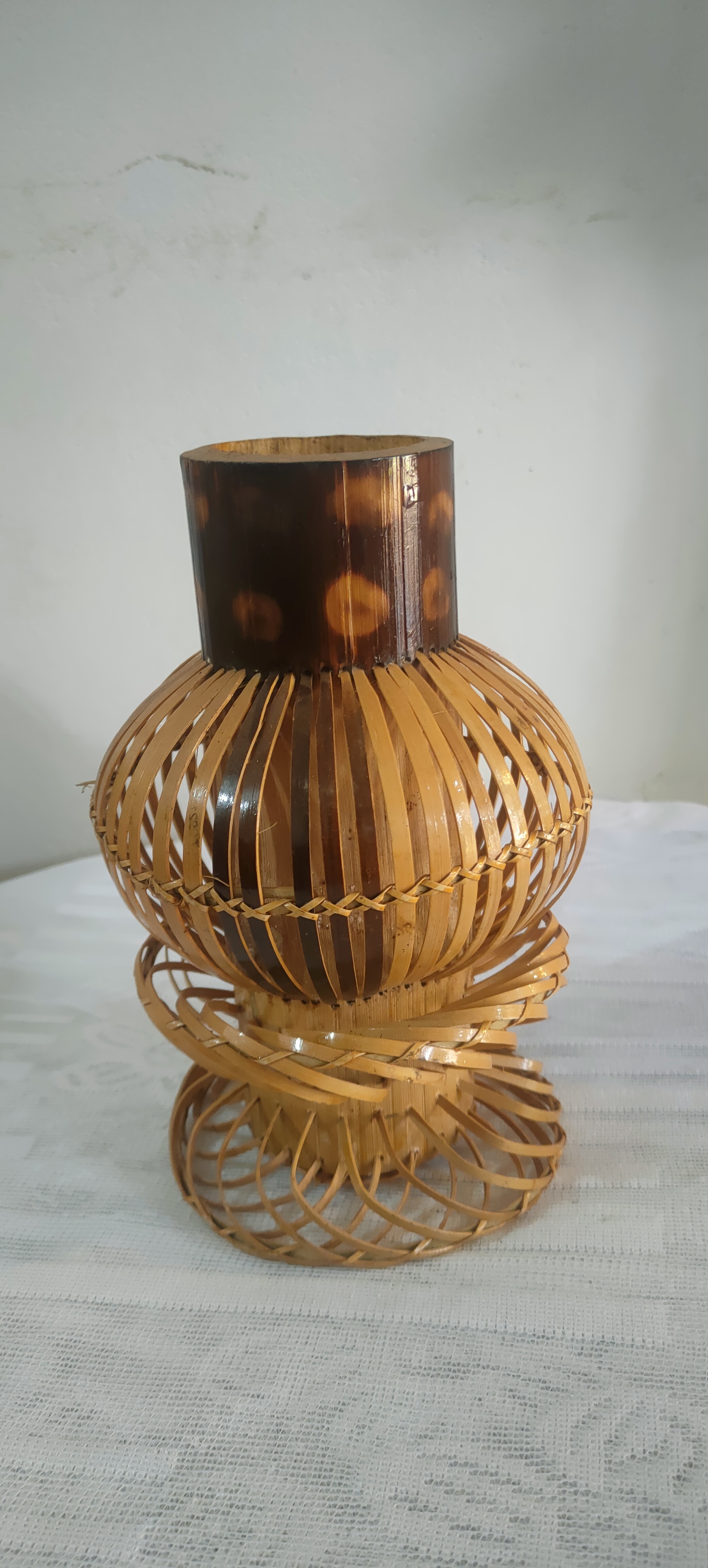 1step Jally Flower Vase - Bamboo Material | Handcrafted With Natural Cane And Bamboo Craft, Eco-friendly Rustic Design For Home Dã©cor