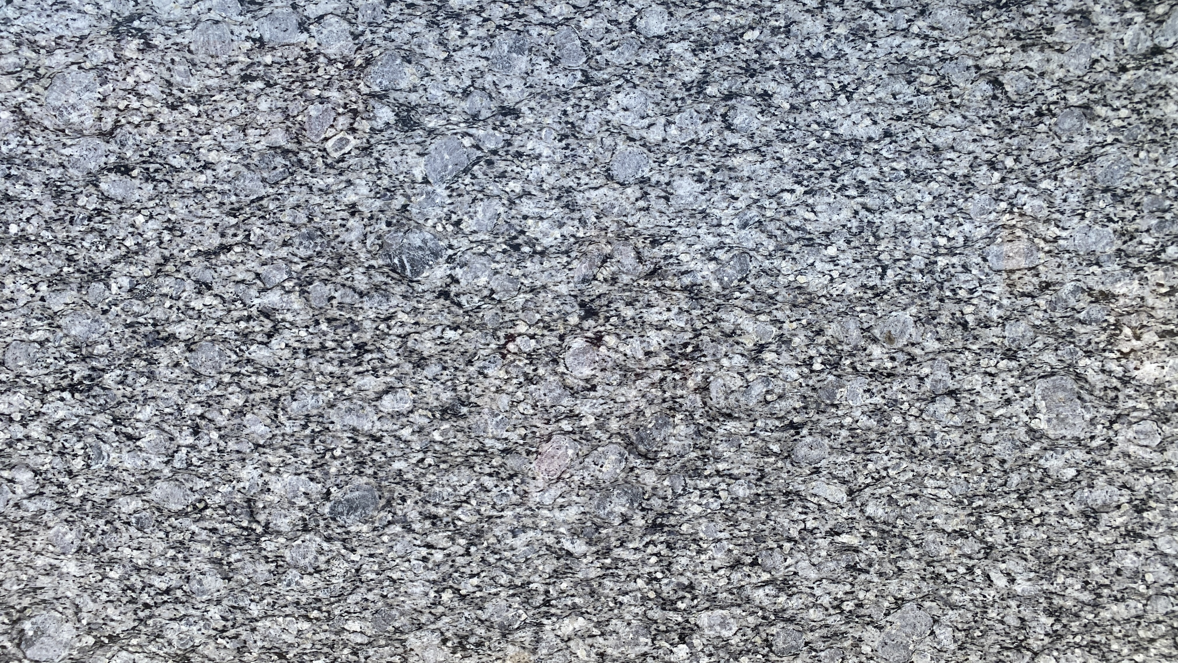 Granite Slabs - Variable Dimensions, Red Color, 2cm Thickness | Durable, Easy To Clean, Elegant, Heat-resistant, Stain-resistant, Polished Finish