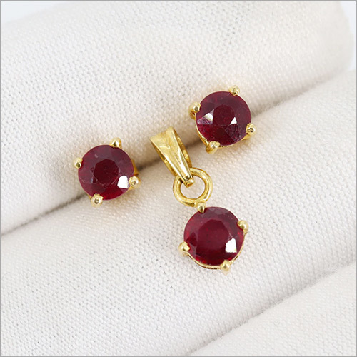 14k सॉलिड येलो गोल्ड नेचुरल रूबी इयररिंग्स और पेंडेंट का सेट