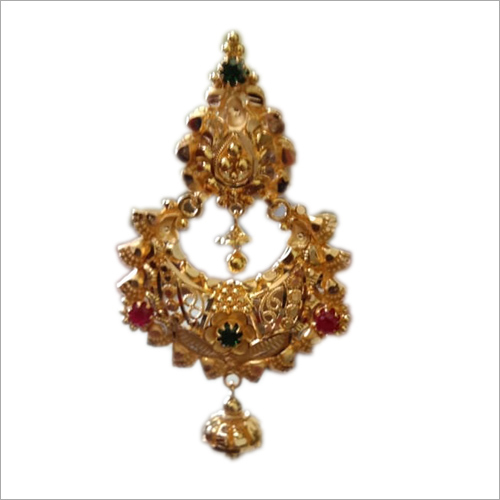 लेडीज़ स्टोन बीडेड डिज़ाइनर येलो गोल्ड झुमका