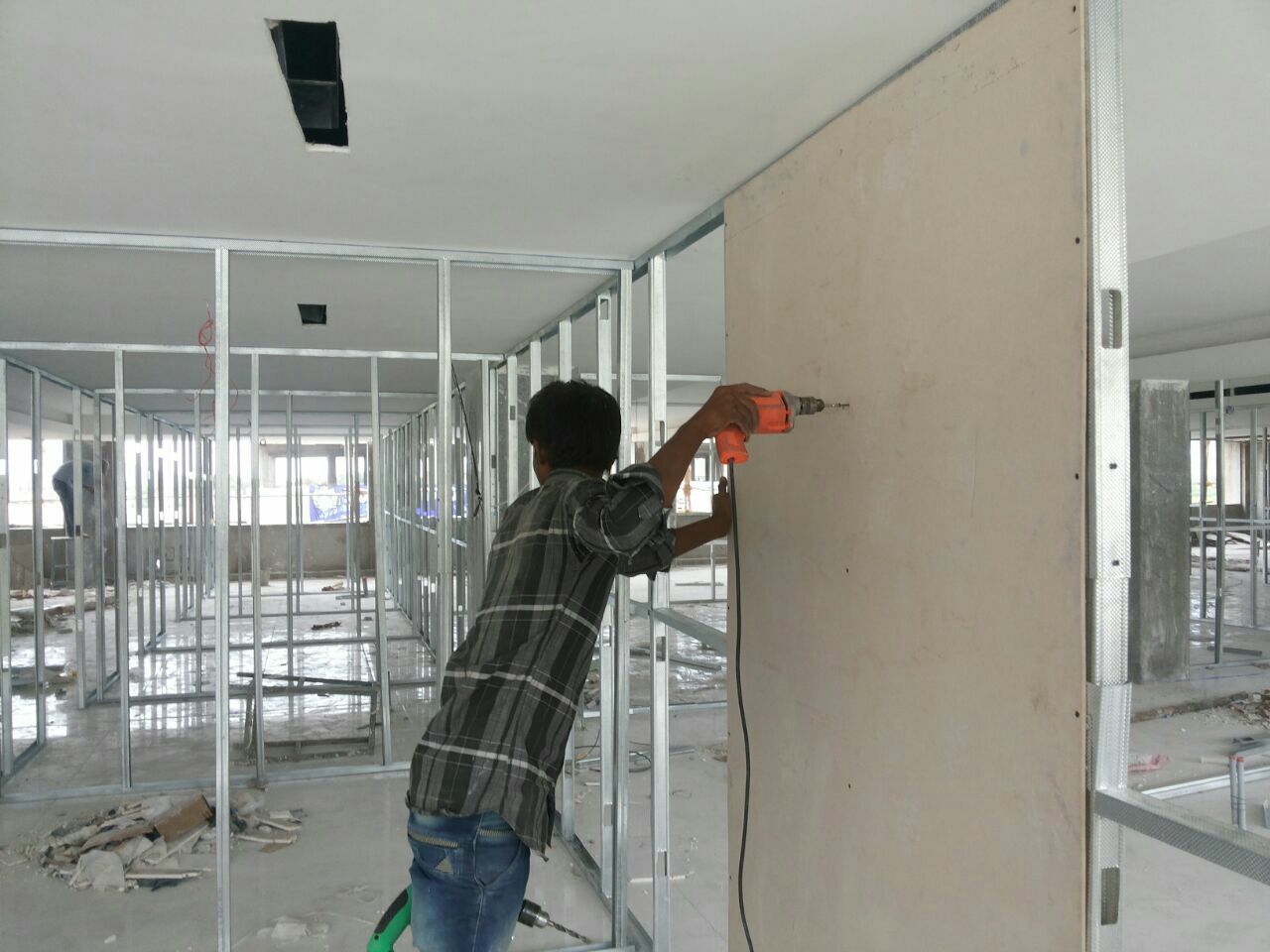 V Board Wall Partition